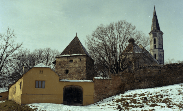 Fortified Church Alțâna in Alțâna