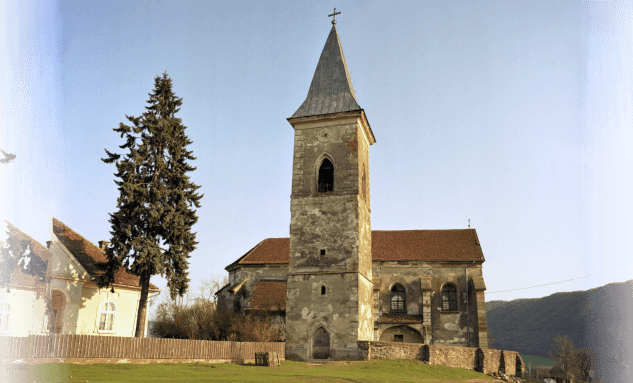Fortified Church Crainimăt in Crainimăt