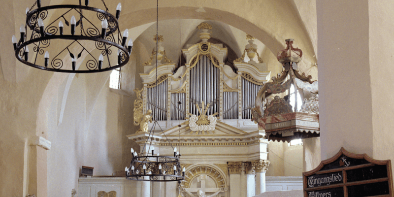 The organ in the churchcastle in Apold.