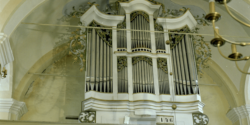 Die Orgel in der  Kirche von Martinsberg in Siebenbürgen