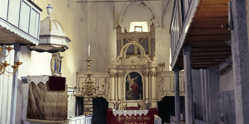 Der Altar in der Kirche in Felmern, Felmer, Siebenbürgen