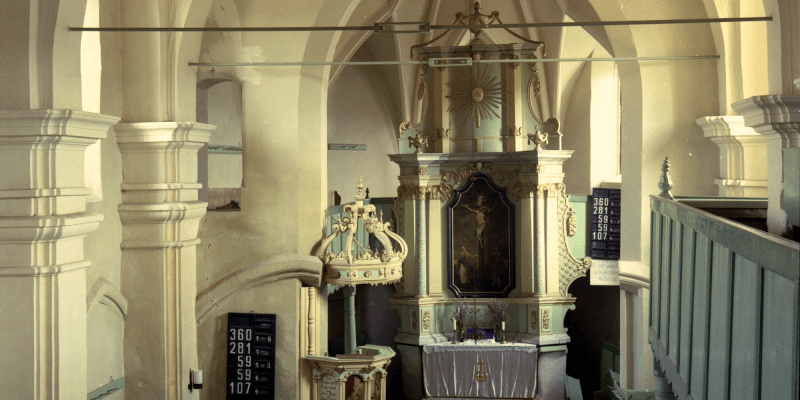 Altar and pulpit in the fortified church in ?oar?, Transylvania