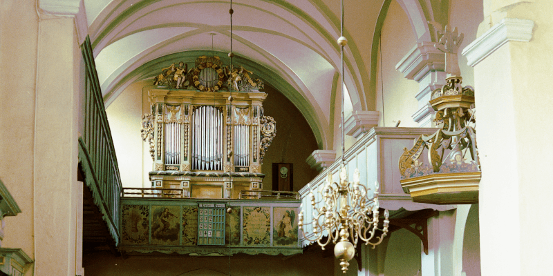 Organ from the fortified church in Gutsteri?a, Transylvania