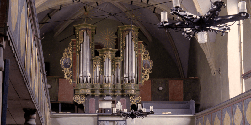 Die Orgel in der Kirche in Stolzenburg/Slimnic in Siebenbuergen