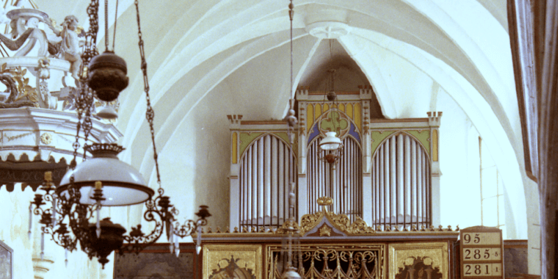 Die Orgel in der Kirchenburg in Meerburg / Beia in Siebenbuergen