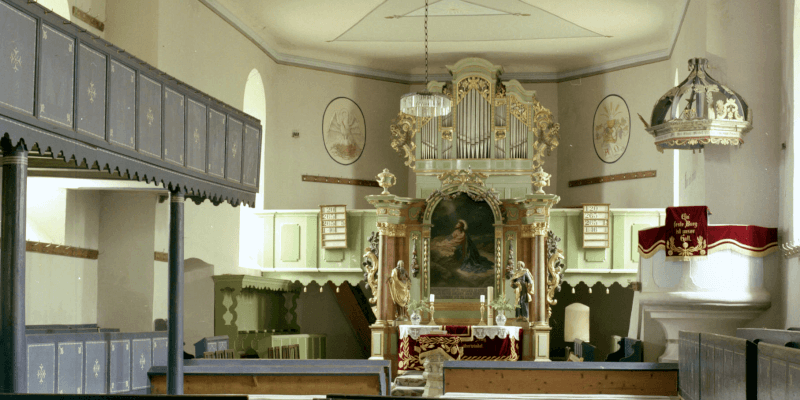 Altar and organ of the fortified church of Maierus in Transylvania