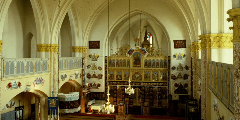 Der verborgenen Altar in der Kirche in Mettersdorf/ Dumitra in Siebenbürgen